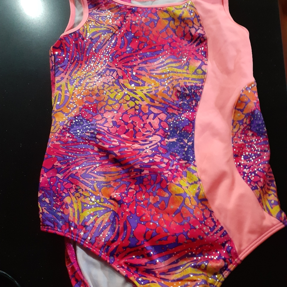 Gymnastics leotard